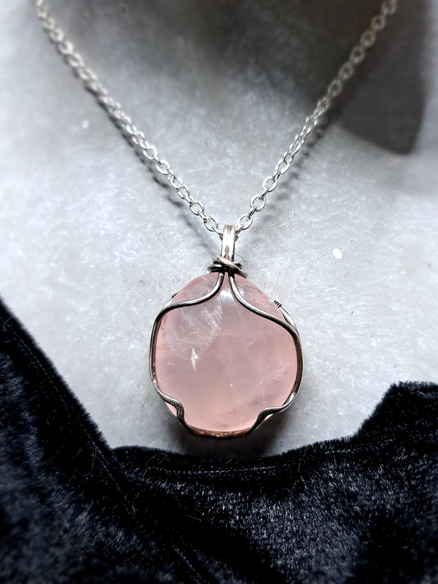 Rosenquarz Anhänger "Cosy Rosy"