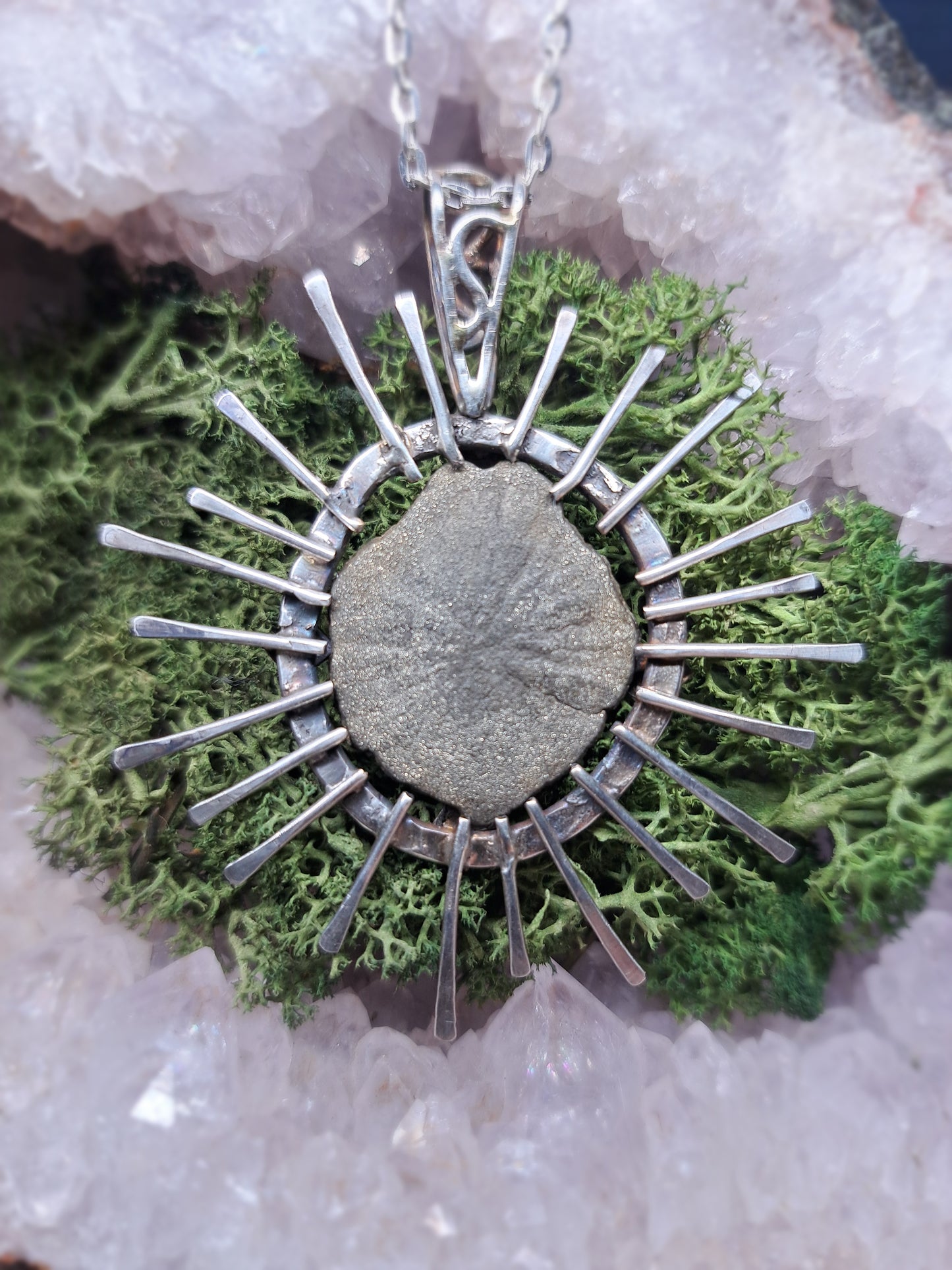 Markasit (Pyritsonne) "Sol Interior"