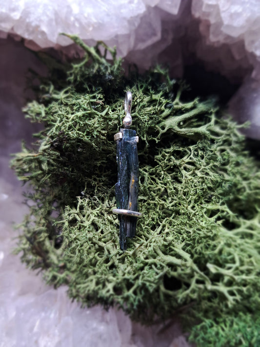 Vivianit "Stille Tiefe"