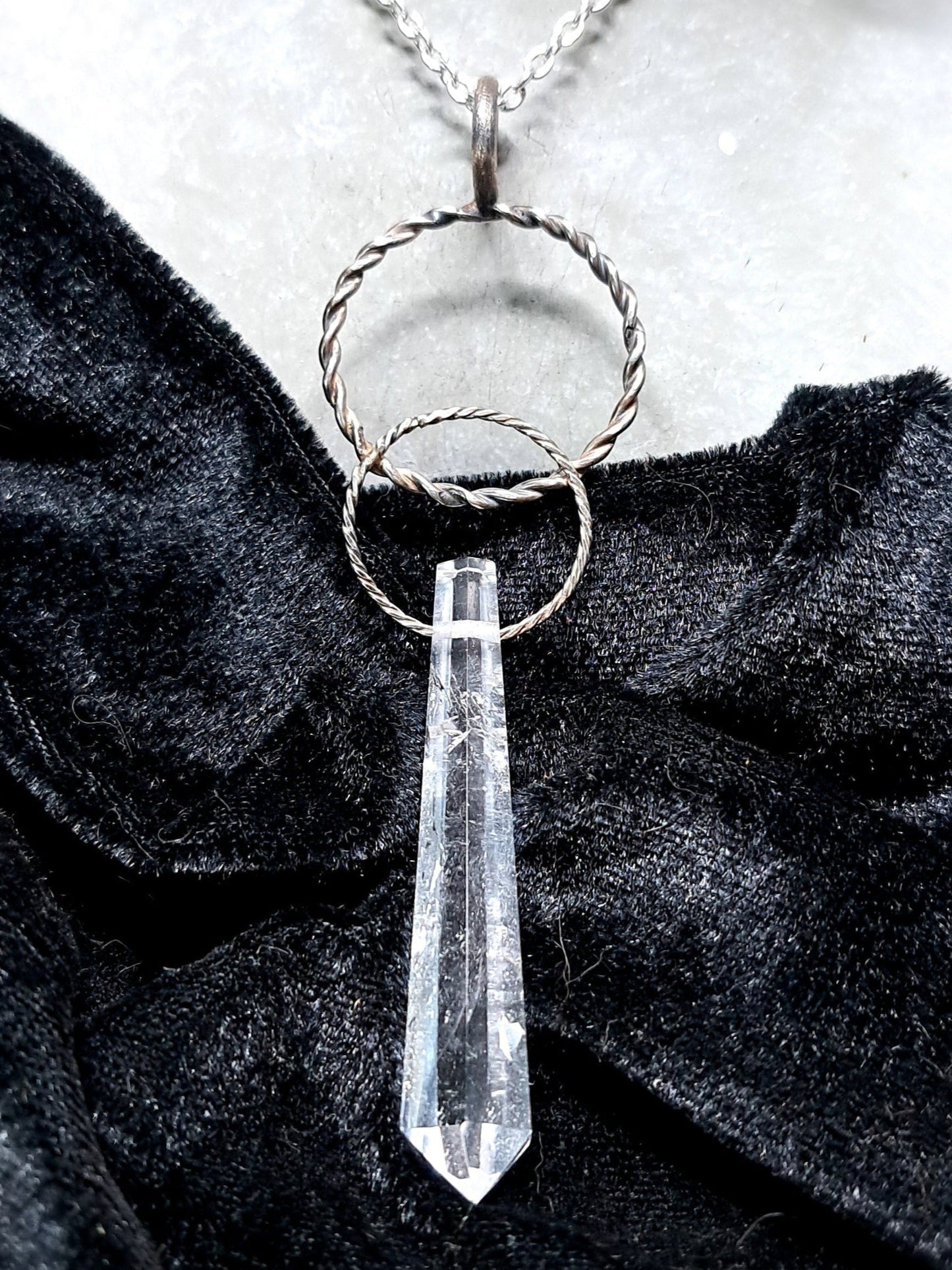 Bergkristall-Anhänger "Celestial Ice"