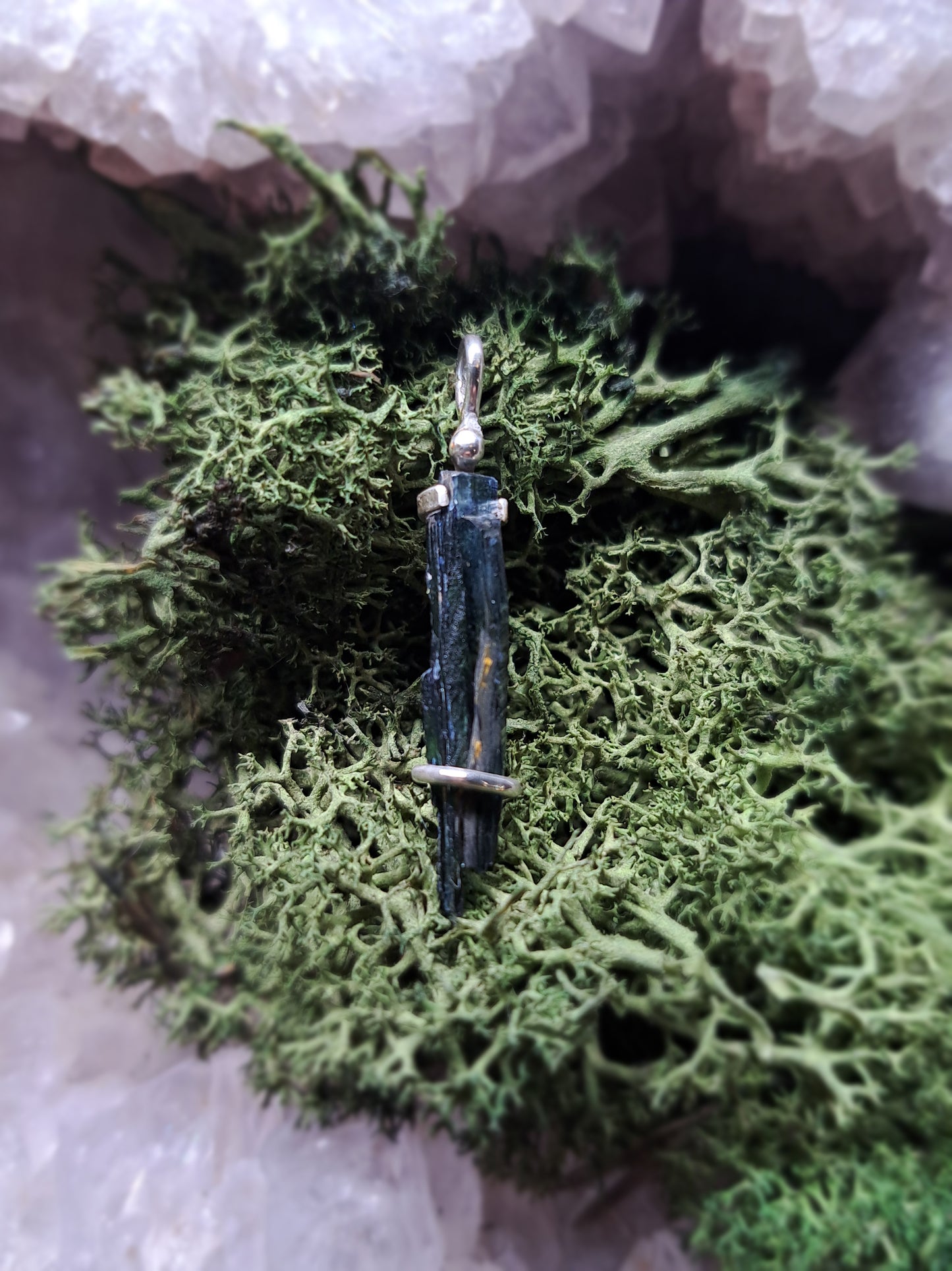 Vivianit "Stille Tiefe"